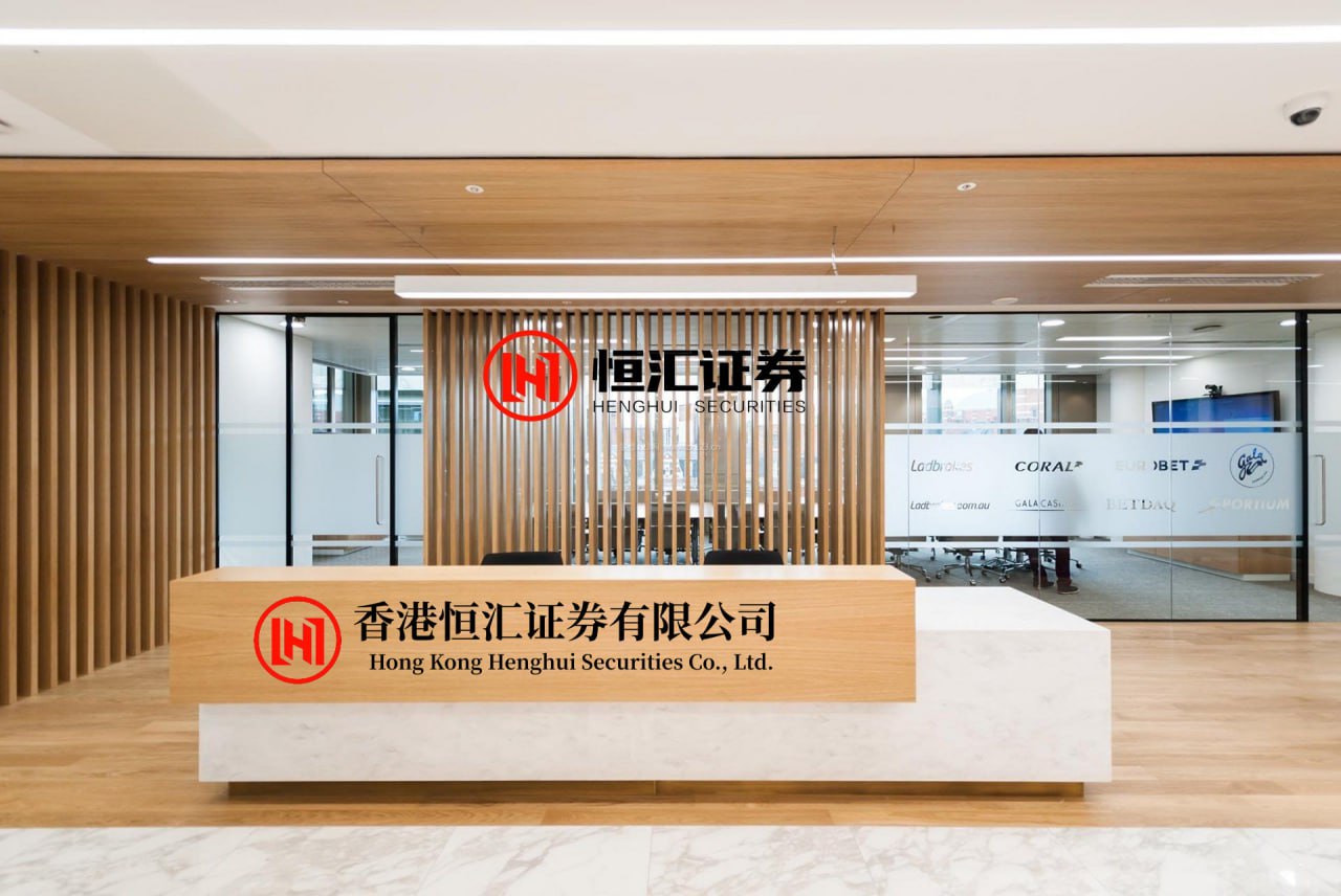 拾贝赢 MiniMax H3视频模型登顶开源社区，定义视频模型领域“斩杀线”